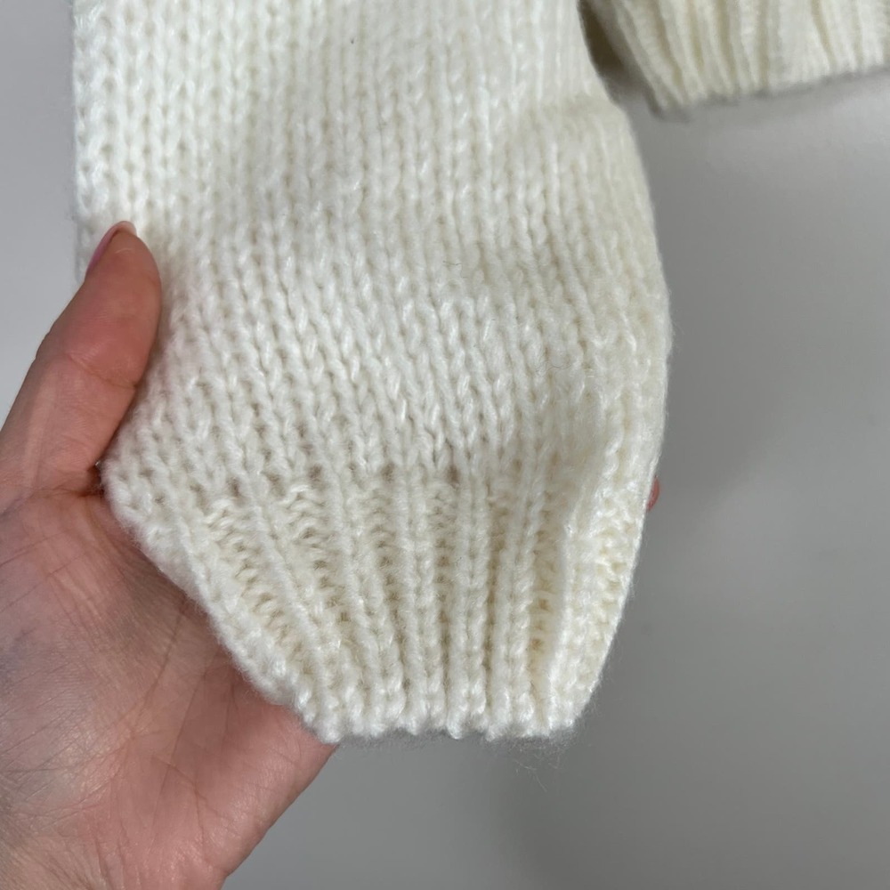 NWT H&M Divided Loose Knit Cream White Crewneck Long Sleeve Sweater Size Small - Picture 4 of 8